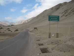 Here is the road to Centro Mallqui with the burial holes left behind from the dig the previous Peru trip. Here is the road to Centro Mallqui with the burial holes left behind from the dig the previous Peru trip.